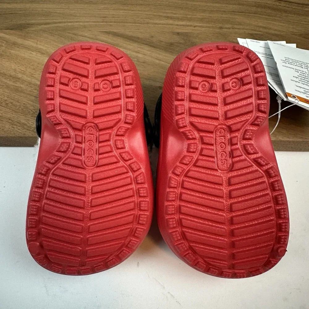 New Little Kids Crocs Classic Lined Santa Suit Clogs Shoes Sandals‎ Size 5 C